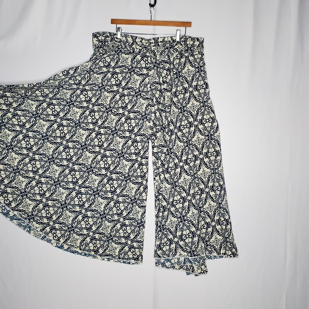 Lascana For Venus Culotte Pants Women XL Blue Butterfly Geometric Coastal Beachy